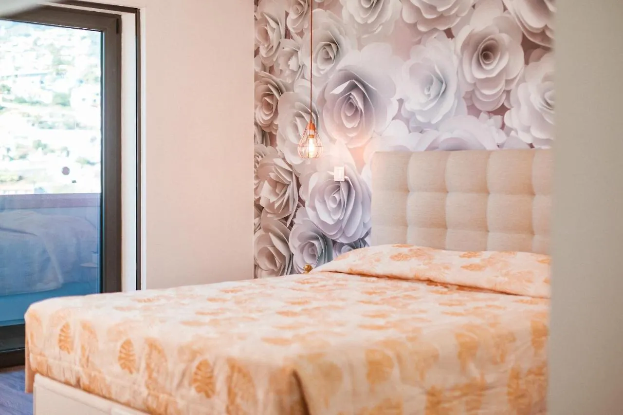 Rym Apartment - Madalenas Funchal  Funchal (Madeira)